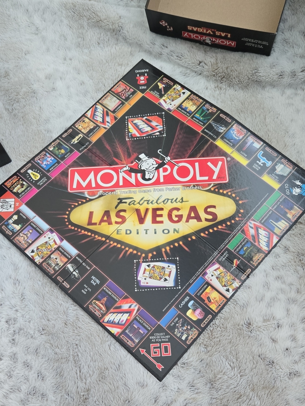 2 game Monopoly Las Vegas and 2000 Millennium editions - Picture 9 of 14